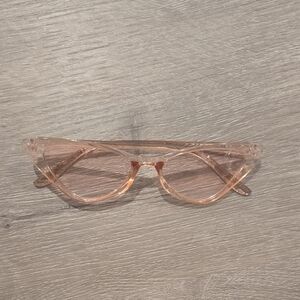 Chic Pink Cat-Eye Sunglasses